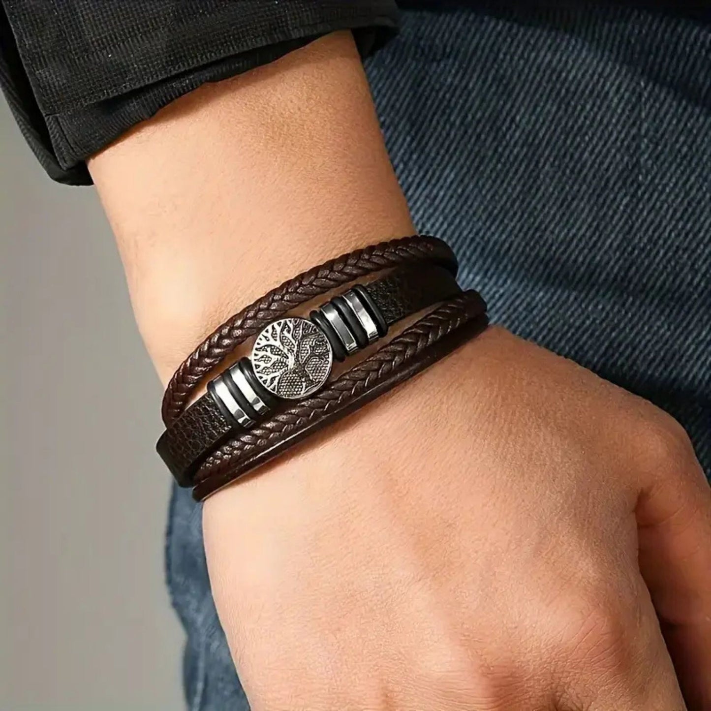 Modern magnetic closure bracelet for men – black PU leather
